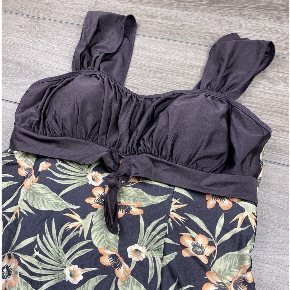Wantdo Women Swimdress Floral Tropical Ruched Front Black Multi 18W-20W